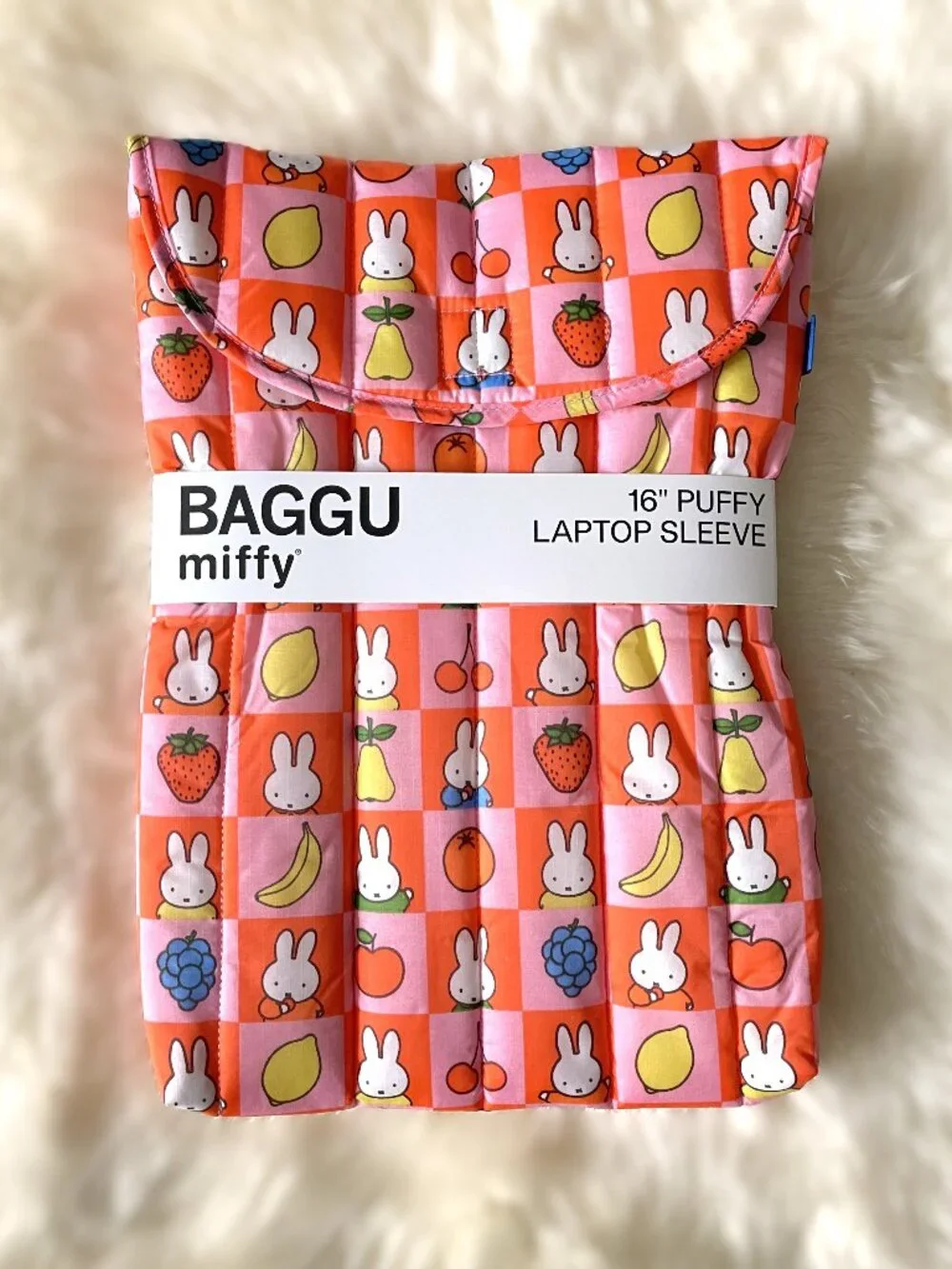 NWT Baggu Puffy Laptop Sleeve 16